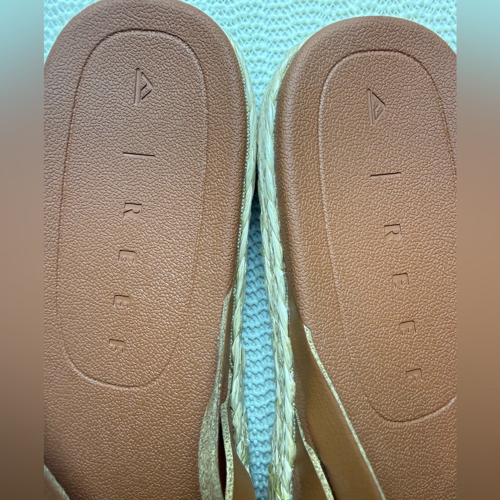 Reef Vista Carmen Flip-Flops - Women's size 11 - Picture 5 of 12